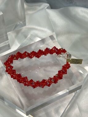 NWT Handmade Spiral Bracelet W/Swarovski Crystals Magnetic Clasp (Light Siam AB)